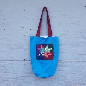 Patch & Roam sawtooth star patchwork small tote bag w/ raspberry red straps